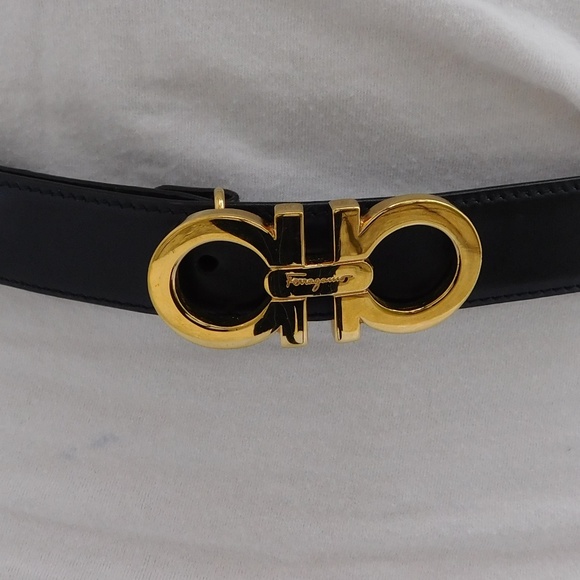 Salvatore Ferragamo Accessories - AUTHENTIC LADIES FERRAGAMO BLACK DRESS BELT SIZE M
